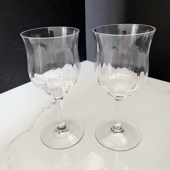 SET of 2 Capri Optic Water Goblets / Wine Glasses by Baccarat